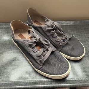 Olukai tennis shoes